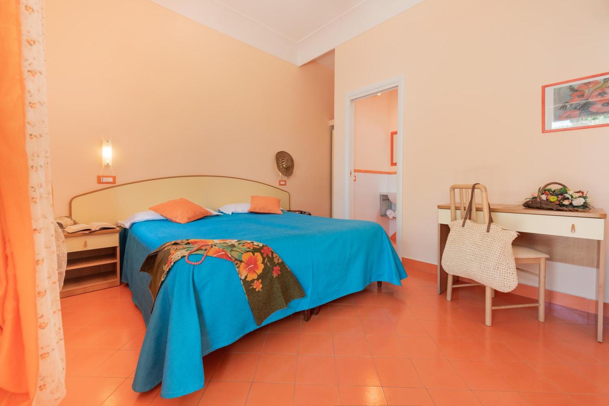 Hotel Villa Sirena Sant'Angelo  Luaran gambar
