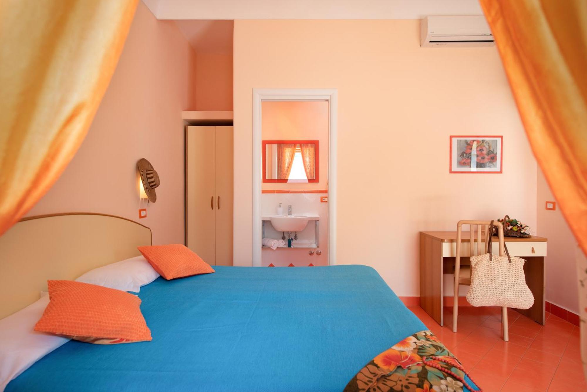 Hotel Villa Sirena Sant'Angelo  Luaran gambar