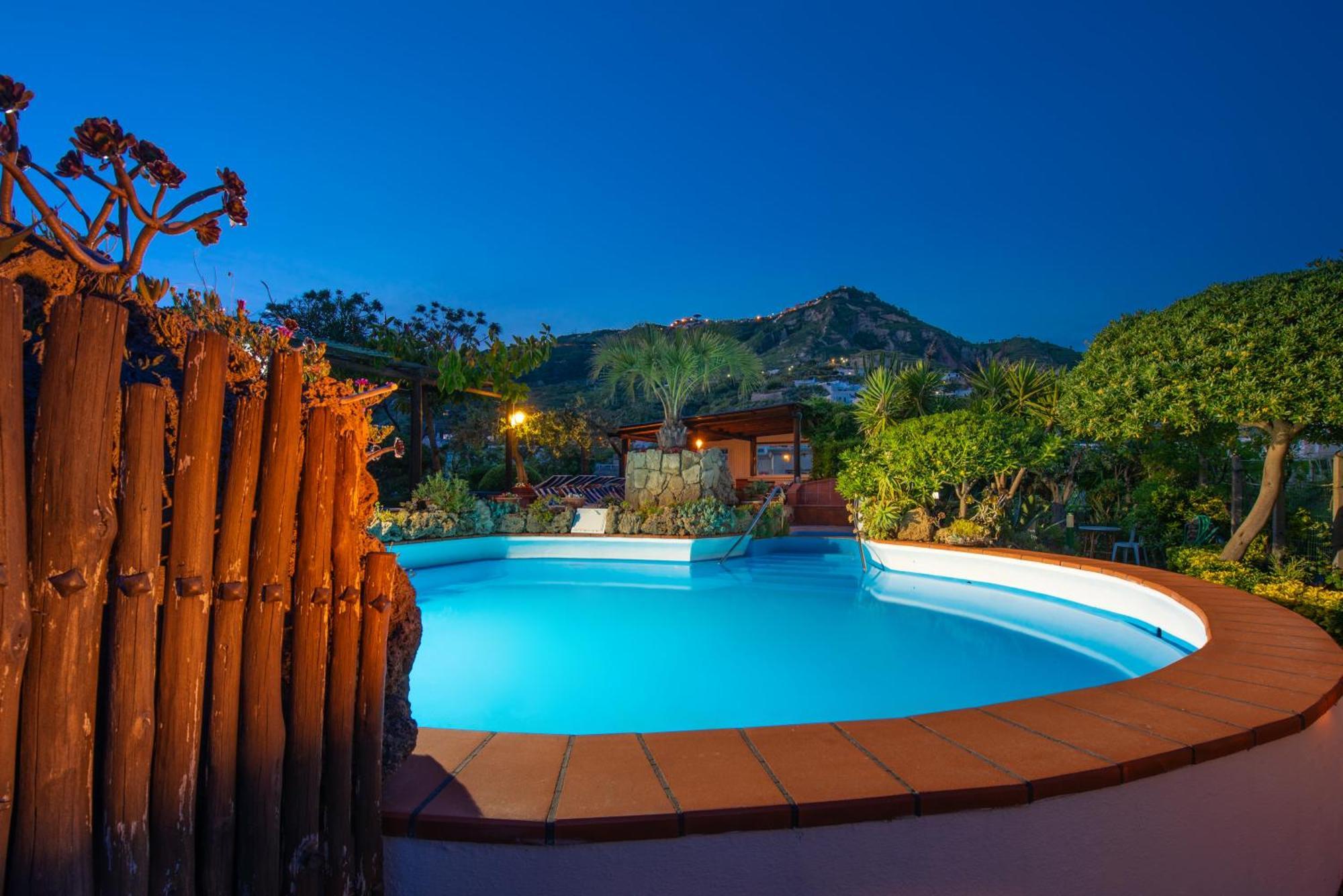 Hotel Villa Sirena Sant'Angelo  Luaran gambar
