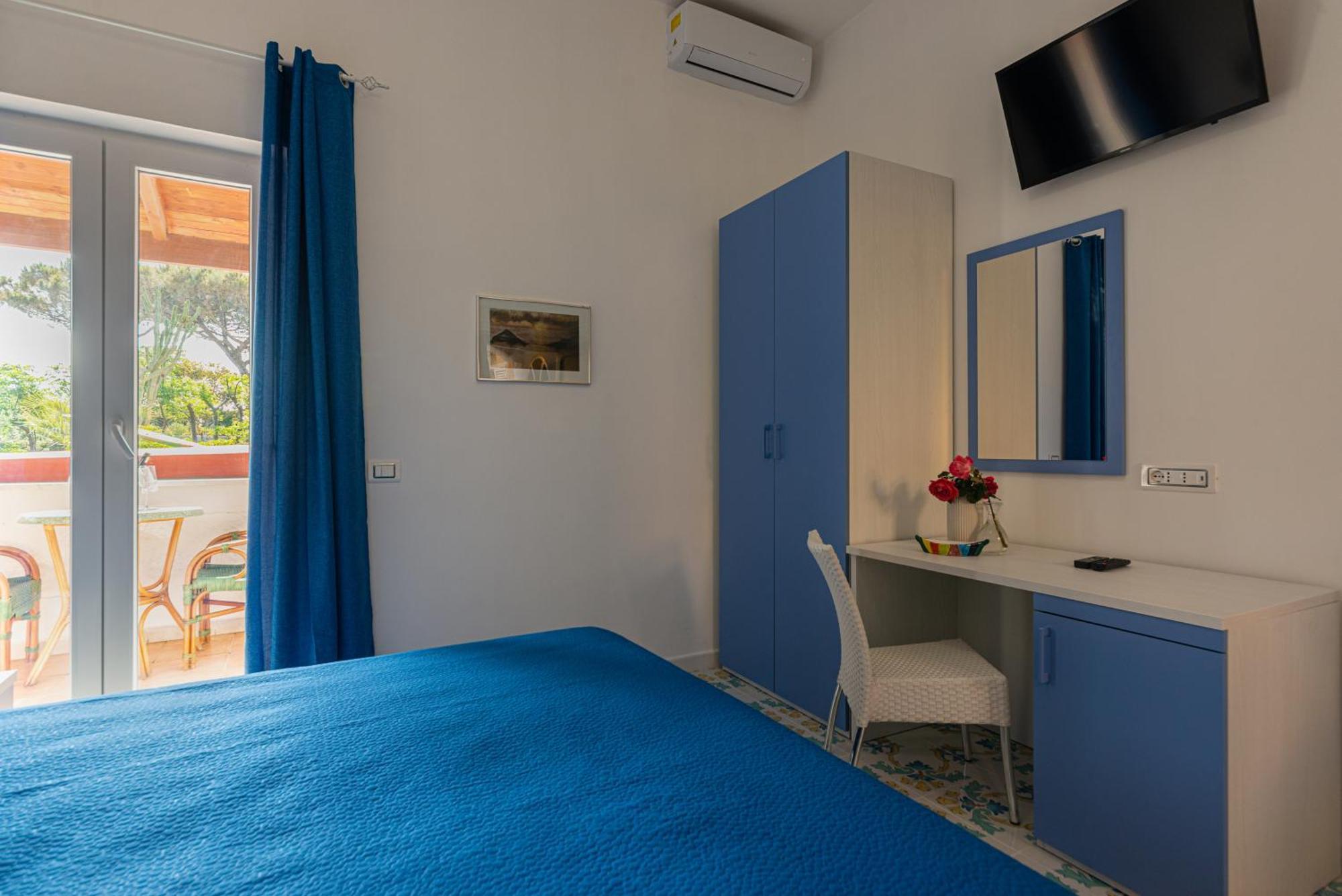Hotel Villa Sirena Sant'Angelo  Luaran gambar