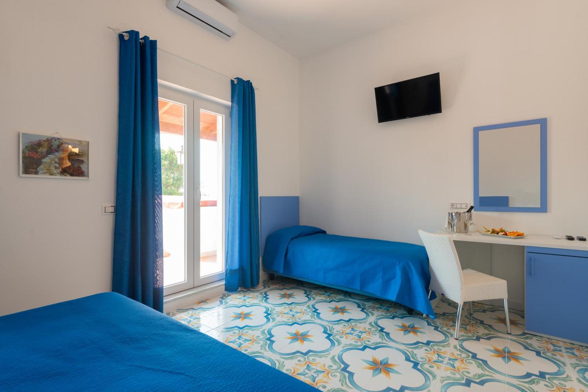 Hotel Villa Sirena Sant'Angelo  Luaran gambar