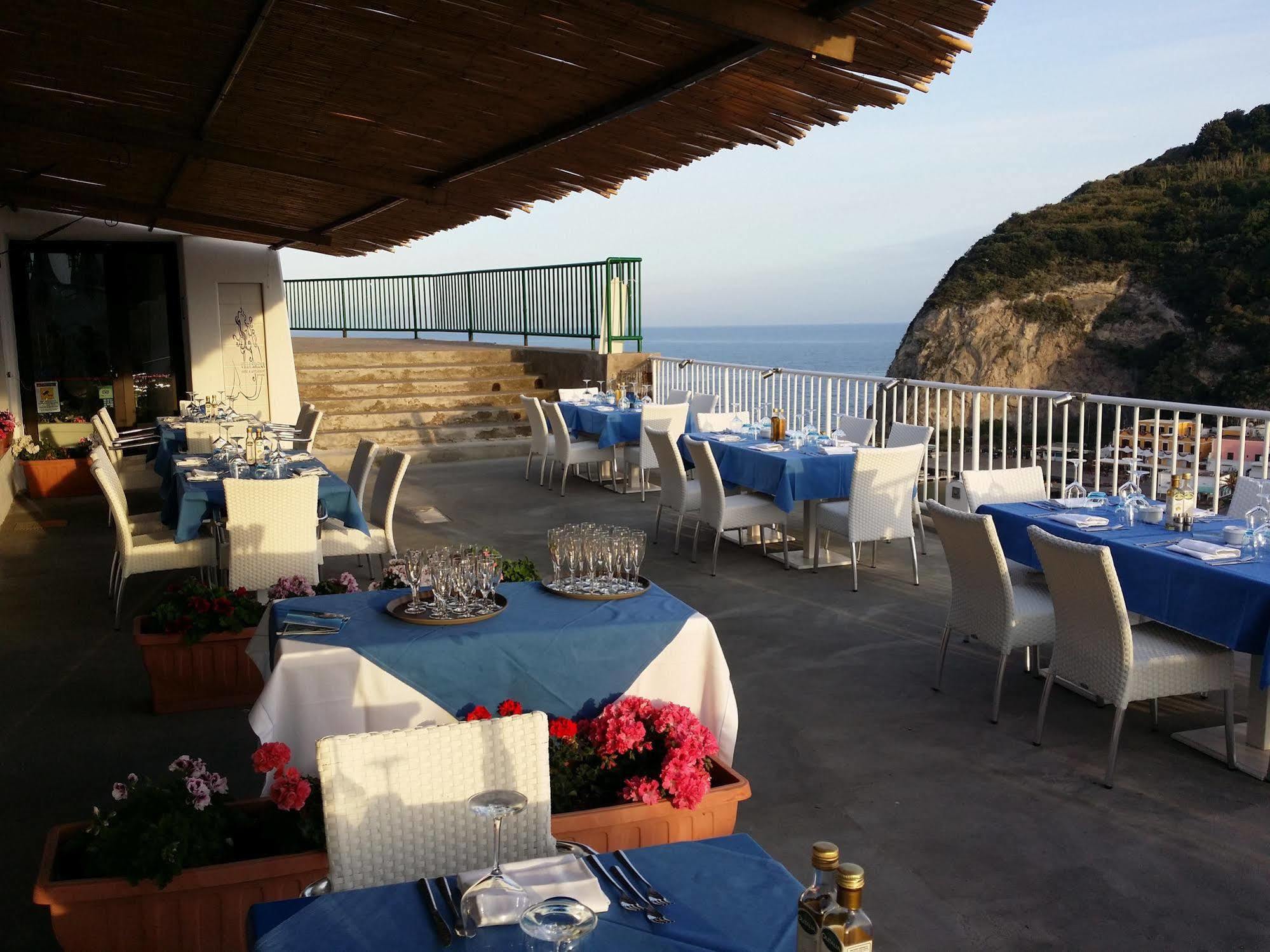 Hotel Villa Sirena Sant'Angelo  Luaran gambar