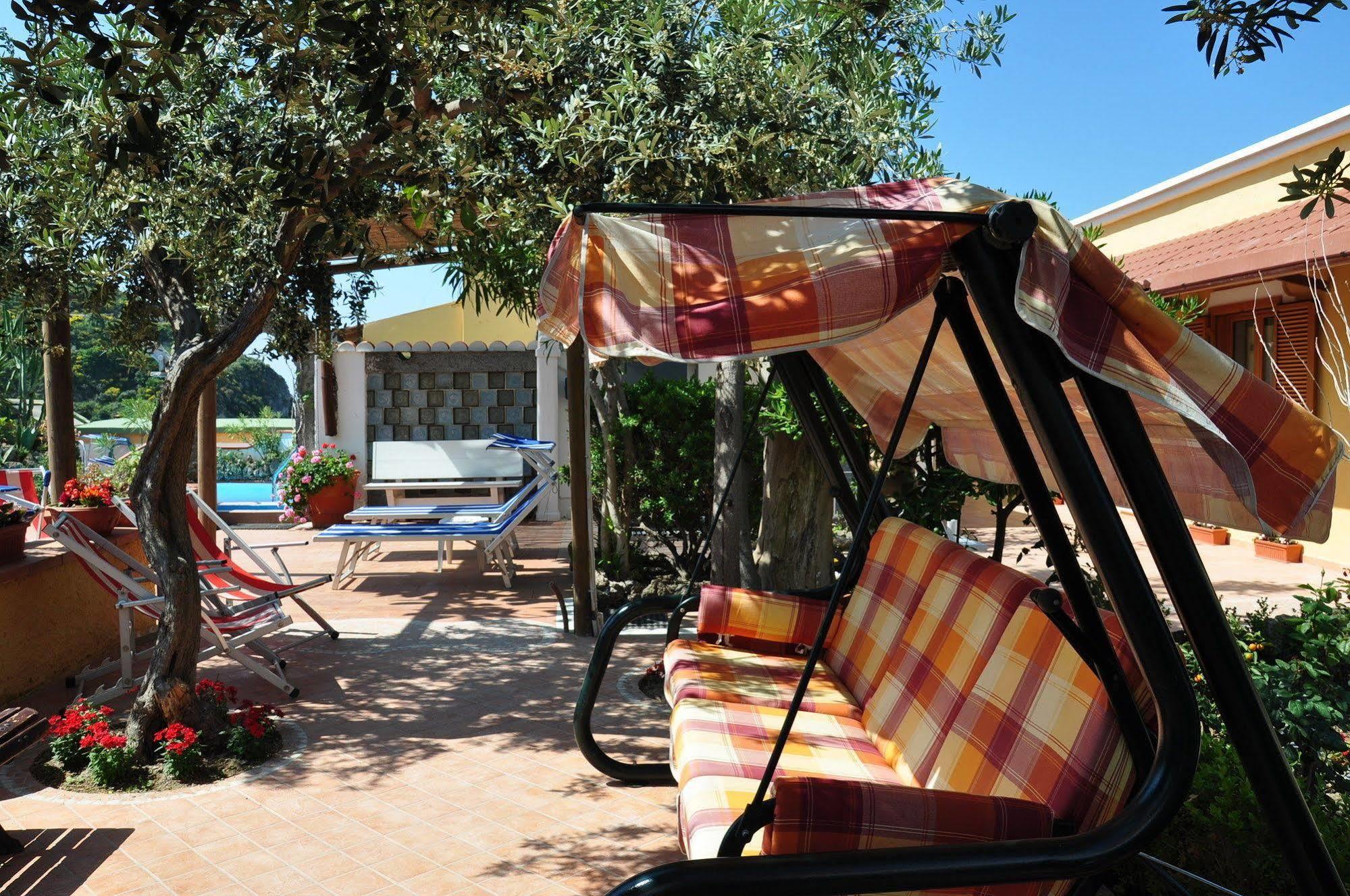 Hotel Villa Sirena Sant'Angelo  Luaran gambar